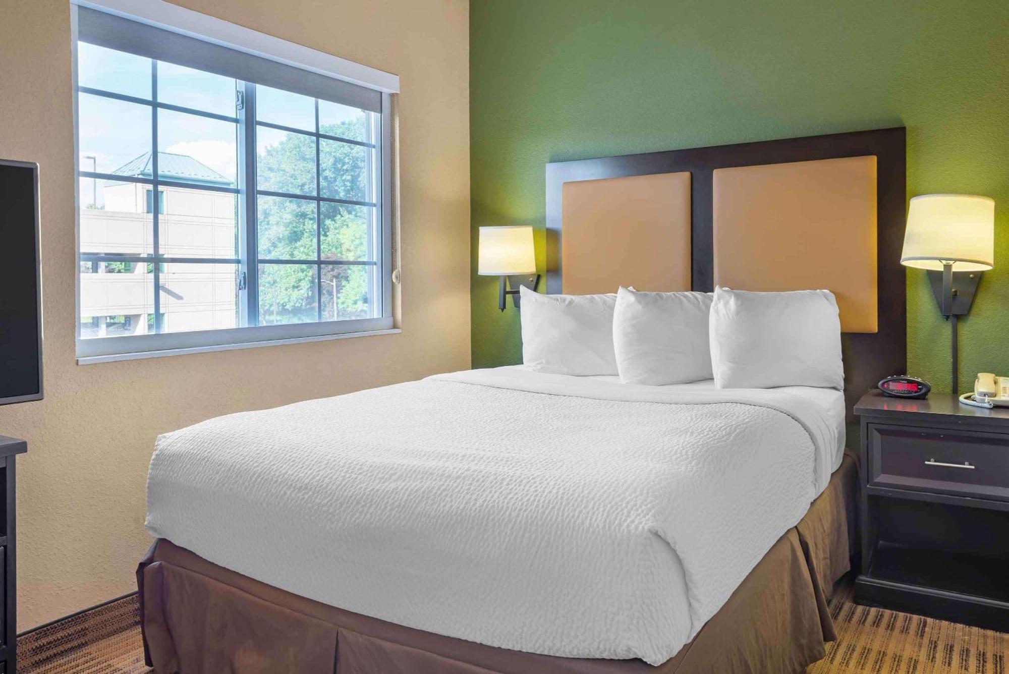 Extended Stay America Suites - Secaucus - New York City Area Екстер'єр фото
